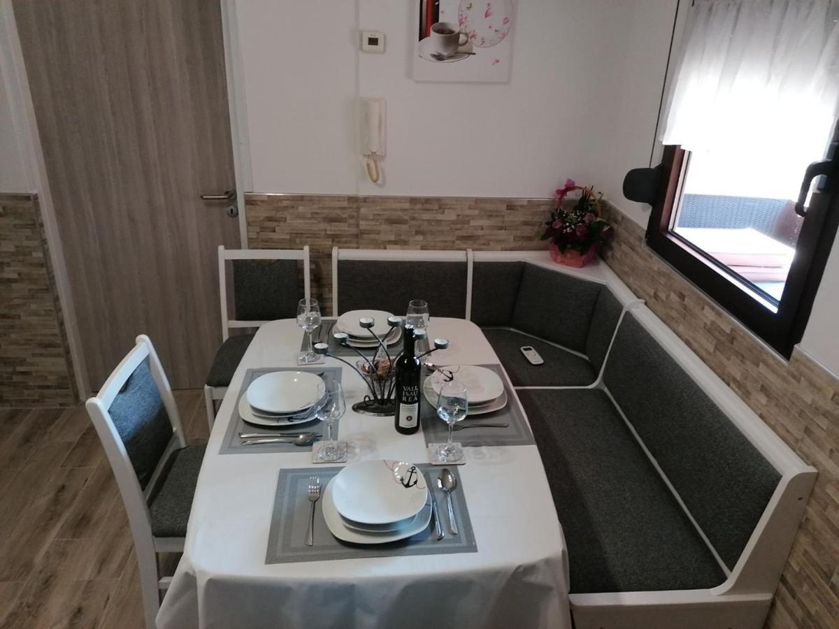 Apartman Nino Rijeka Buitenkant foto