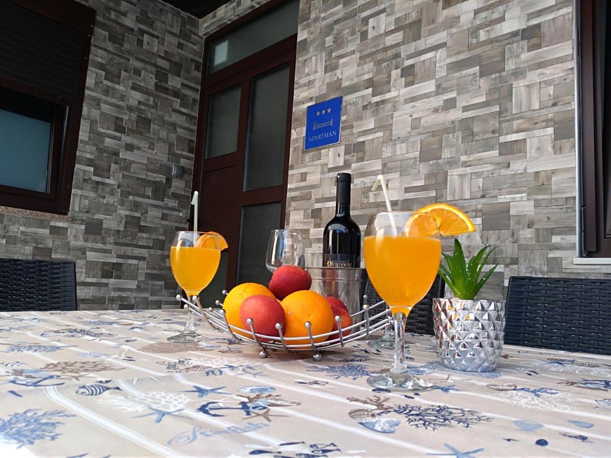 Apartman Nino Rijeka Buitenkant foto